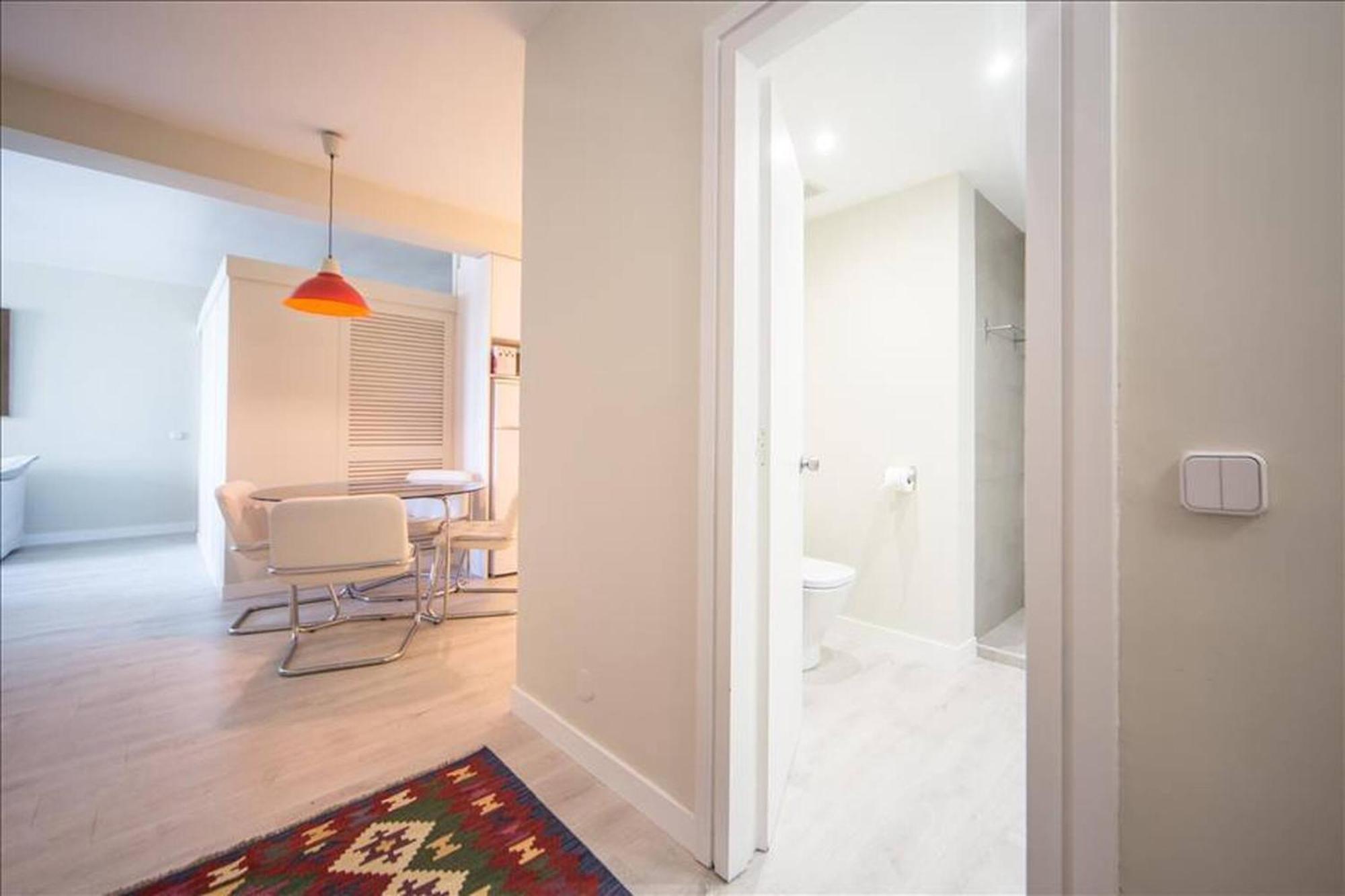 Colon Suites Madrid Exterior foto