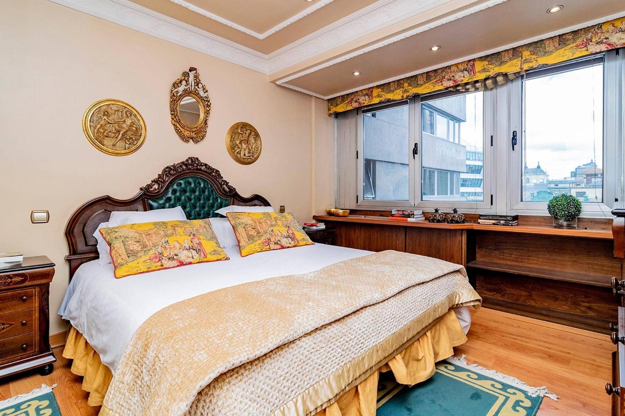 Colon Suites Madrid Exterior foto